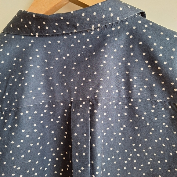 L.L. Bean Dark Blue Polka Dot Womens Shirt - Picture 4 of 8